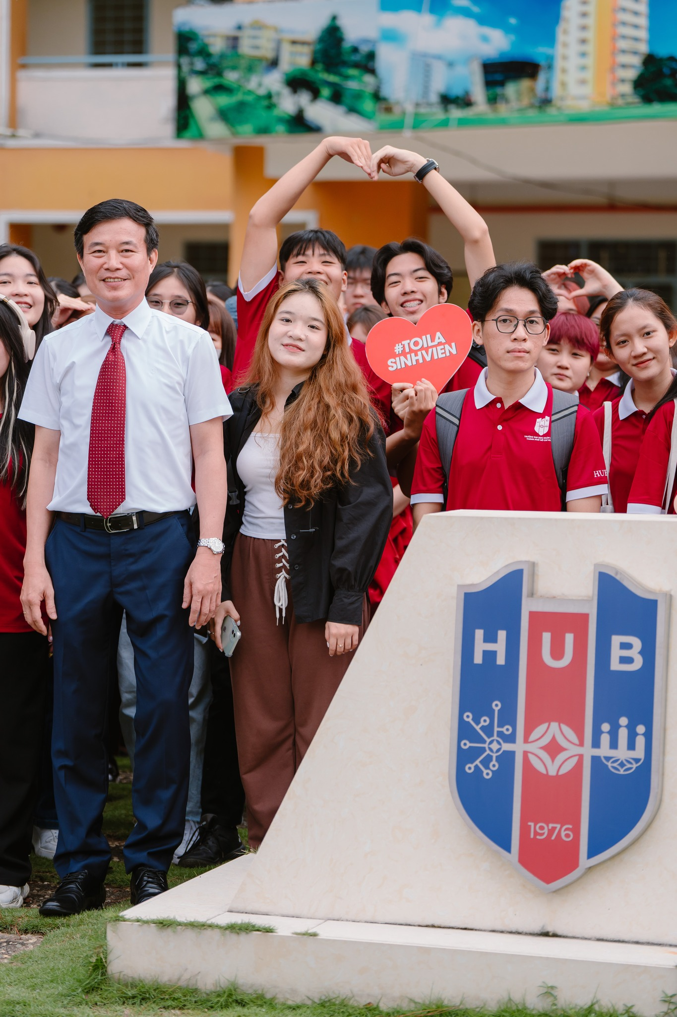 Sinh viên HUB University