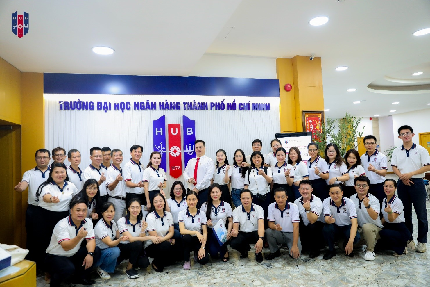 Hoạt động ngoại khóa HUB