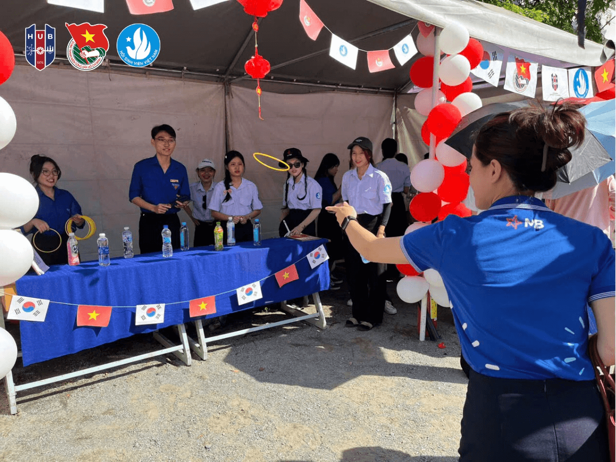 Hoạt động sinh viên