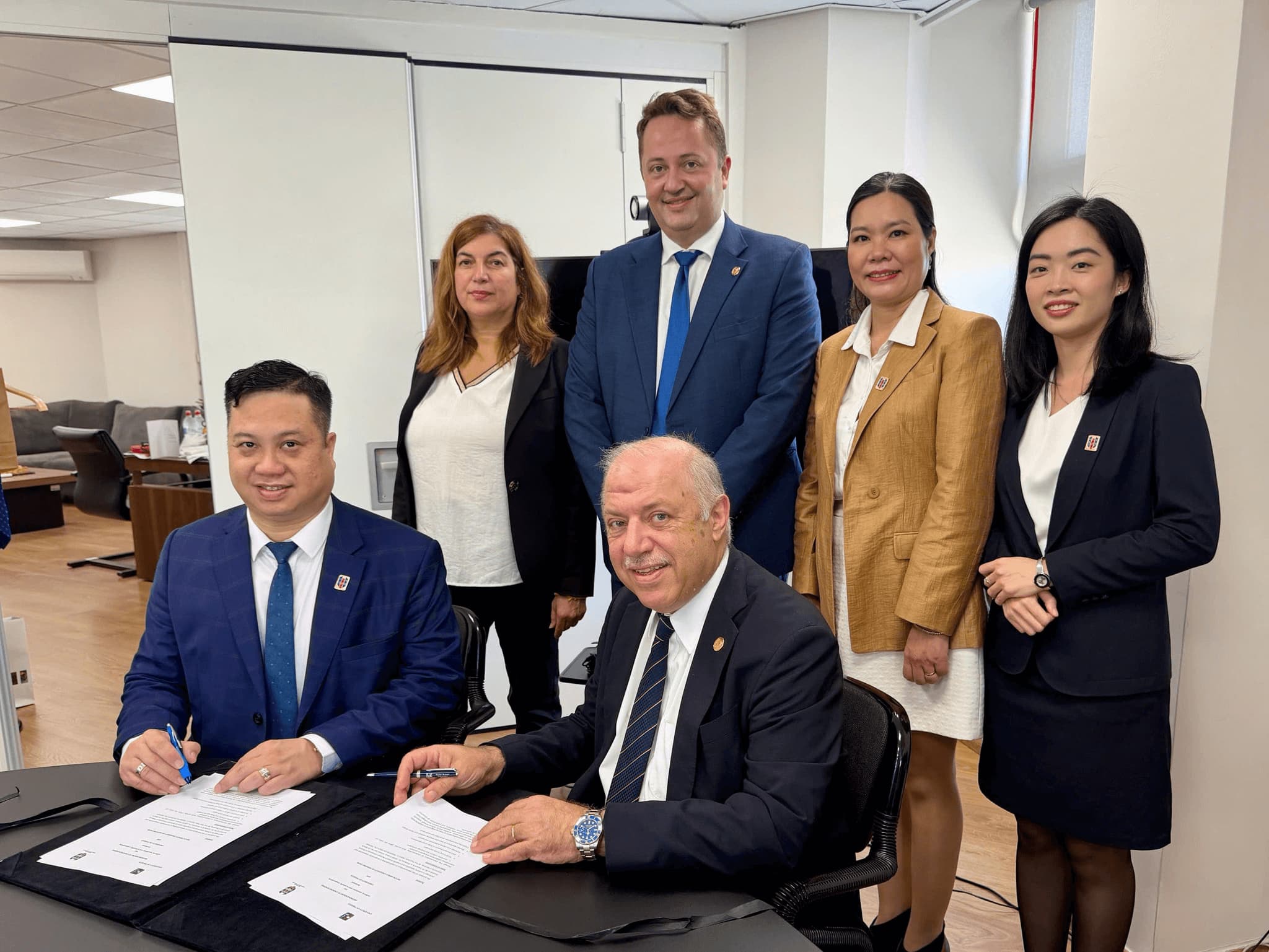 Lý do chọn hệ đào tạo quốc tế tại HUB