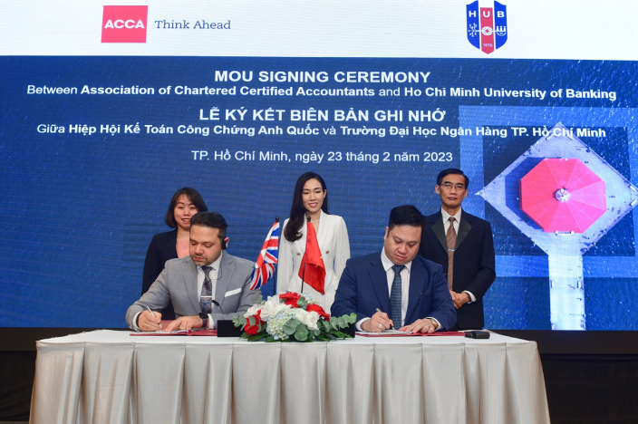 Thông tin tuyển sinh HUB University 2025